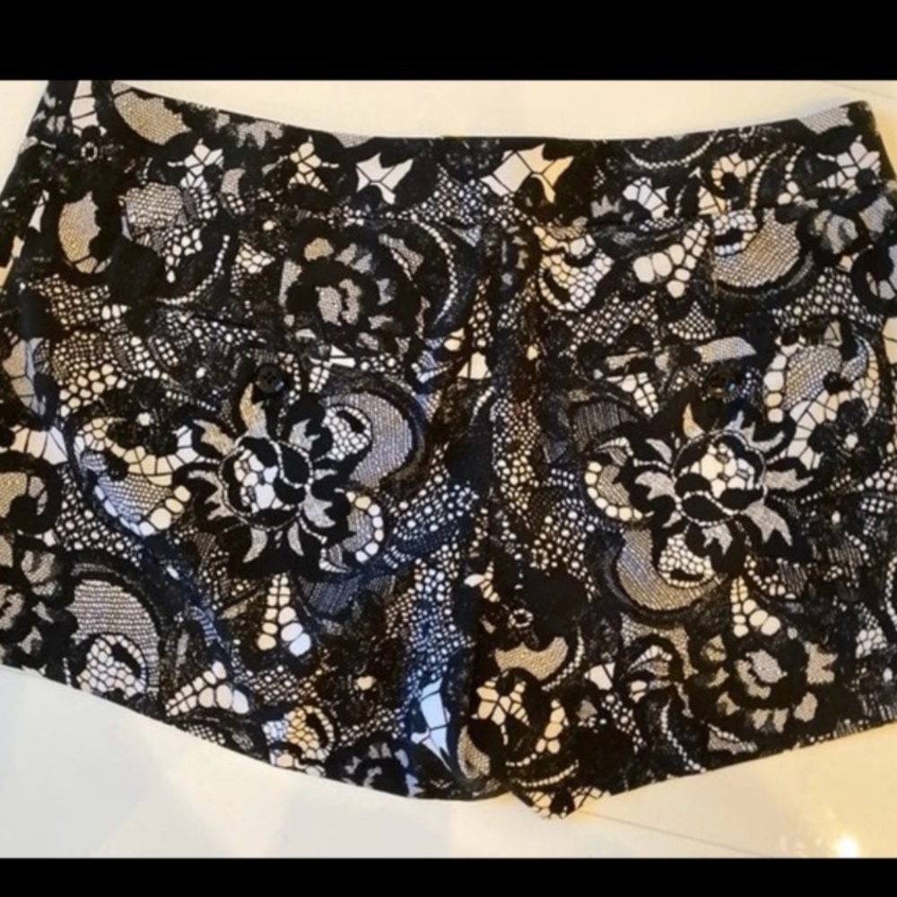 Express printed shorts - Picture 5 of 5